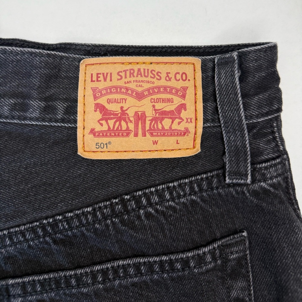 Levi’s 501 Shorts, Distressed Black Denim Shorts, High Rise Button Fly Size 26 - Picture 3 of 5